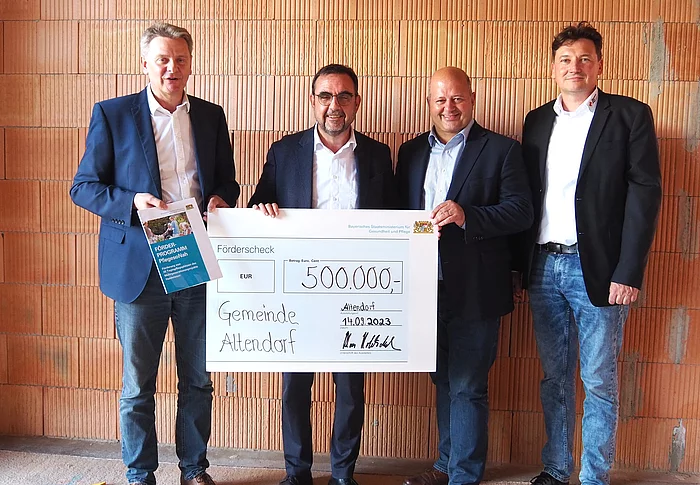 Übergabe Fördermittel PflegeSoNah